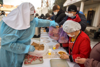 В Бишкеке прошла акция помощи бездомным