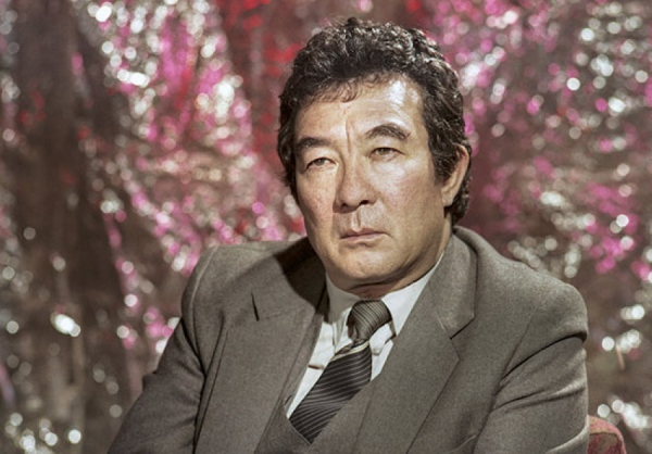 Ата Мекендик драматург жана жазуучунун мааракеси