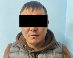 Приближенный Камчы Кольбаева задержан за избиение мужчины в Чолпон-Ате (фото)