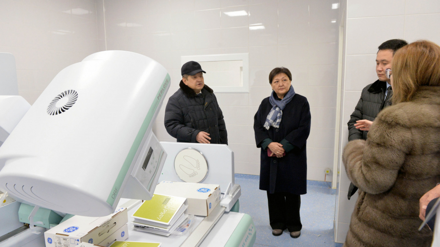 В текущем году в регионах Кыргызстана построят 7 современных больниц