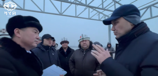 Азамат Осмонов запретил продавать одежду на территории скотного рынка