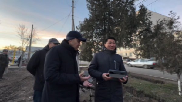 Жители Канта пожаловались полпреду президента на мэрию города