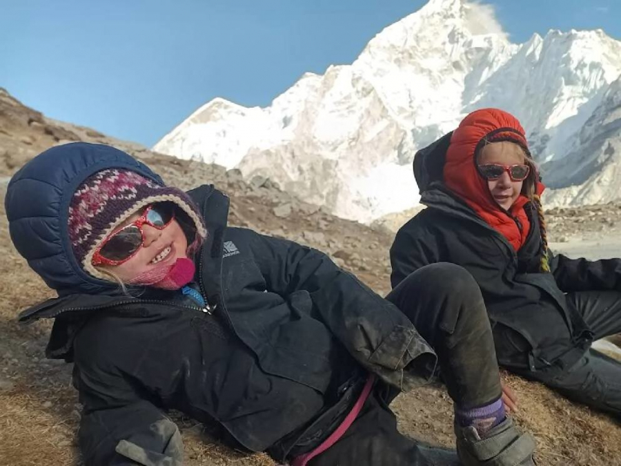 Четырехлетняя девочка покорила Эверест и побила мировой рекорд