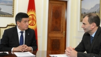 Сооронбай Жээнбеков провел телефонный разговор с вице-президентом ЕБРР