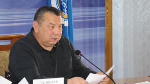 Асхат Осмонов: Балбак Тулобаев не имеет морального права занимать кресло и.о мэра