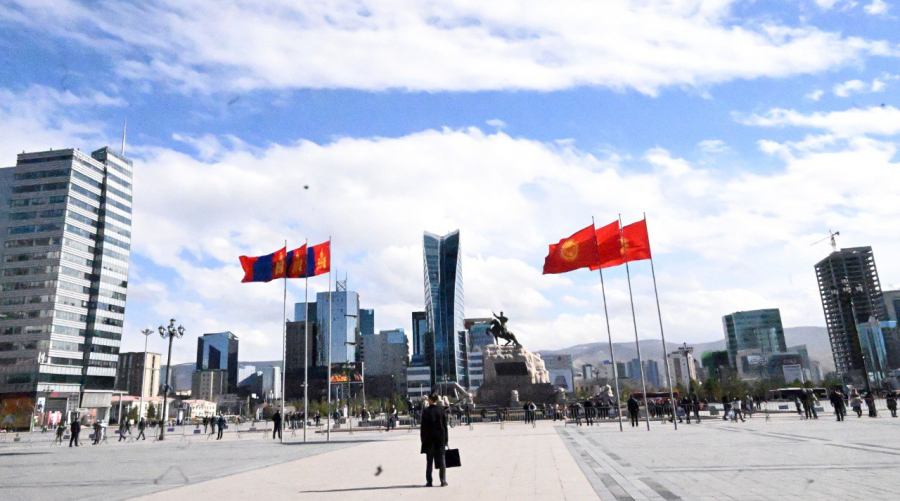 В Монголии откроют школу имени Чингиза Айтматова