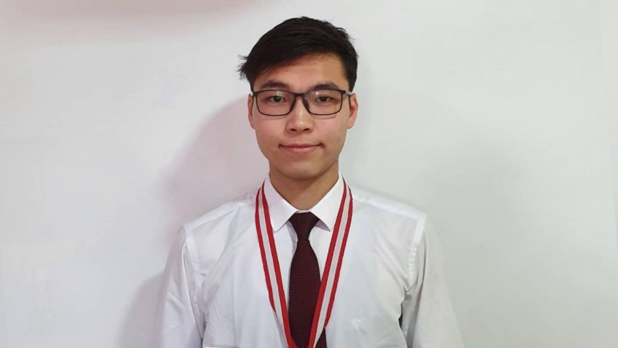 Школьники Кыргызстана завоевали 14 медалей на Британской олимпиаде по биологии