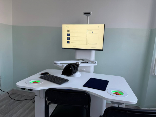 Южная Корея передала больнице скорой помощи в Бишкеке реабилитационное оборудование