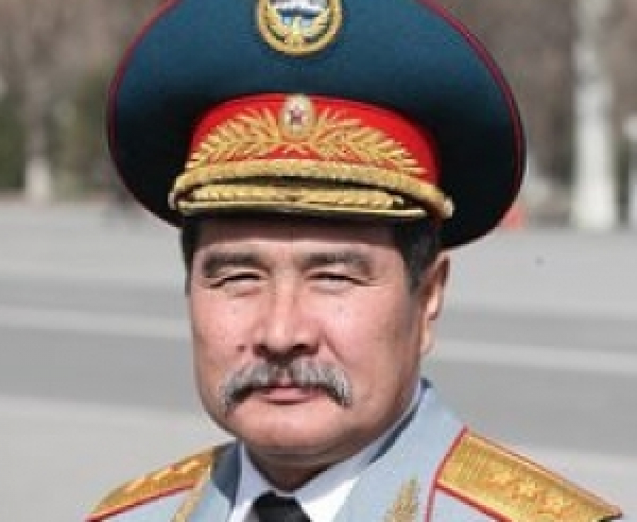 Абдыгул Чотбаев поздравил личный состав Вооруженных сил КР