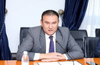 Президент уволил главу Минтруда КР