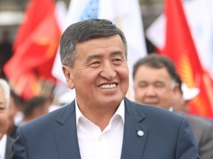 Что известно о Сооронбае Жээнбекове и его семье?