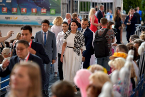Айгуль Жапарова стала почетным гостем фестиваля «Славянский базар» в Витебске (фото)