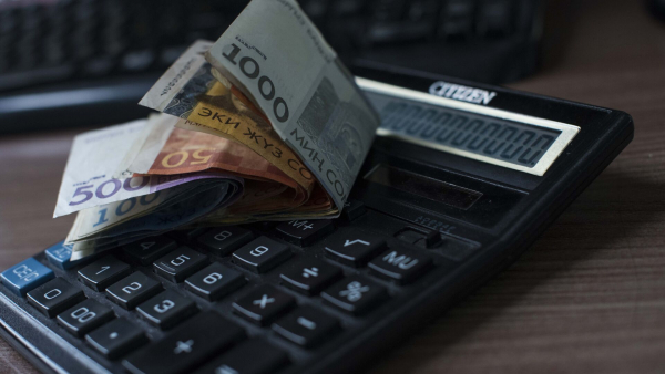 Kirgizistan bo odpisal dolgove za zavarovalne prispevke pod določenimi pogoji