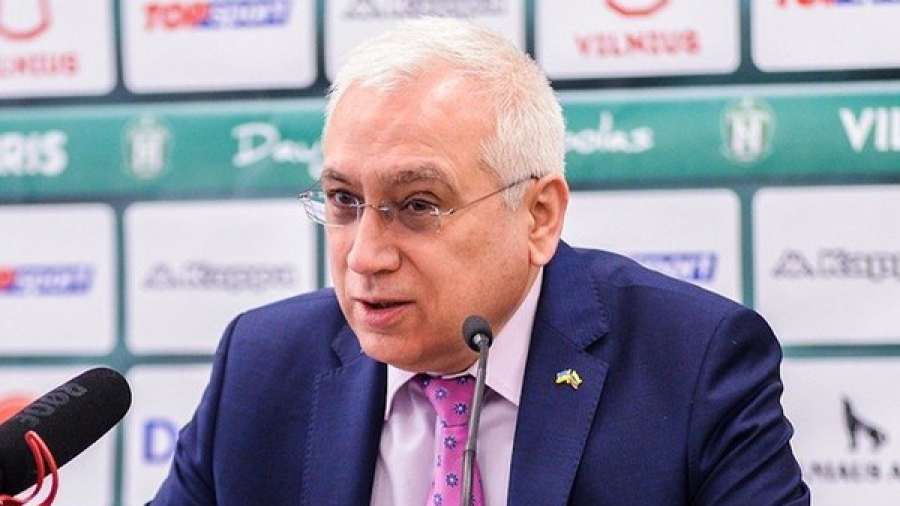 Посол Украины пожаловался на то, что глава МЧС его избегает