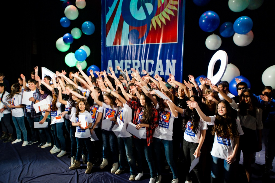 В конкурсе американской песни, который проводился среди школьников и студентов Кыргызстана, назвали победителей