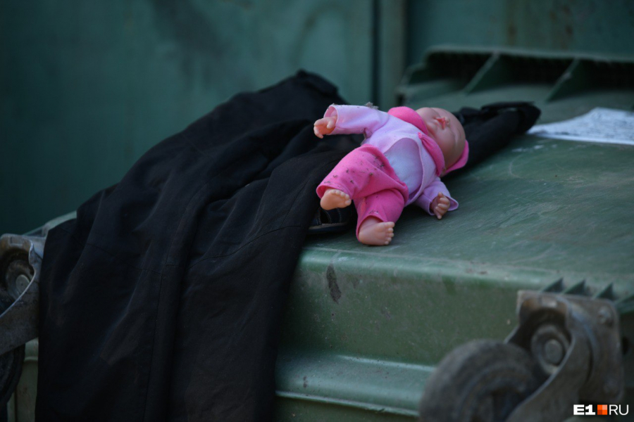 В Узгенском районе от отравления угарным газом погибли три маленькие девочки