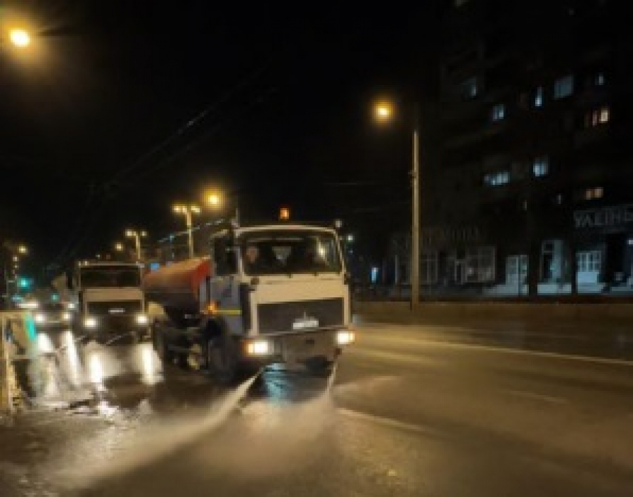 МП «Тазалык» усилило работу по мойке улиц Бишкека (список)