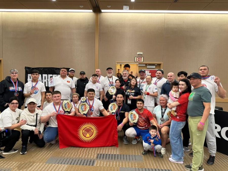 Кыргызстанцы завоевали золото по таяк тартышу в США