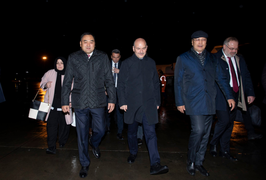 В Бишкек прибыл министр внутренних дел Турции