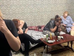 В Бишкеке милиция «накрыла» очередной бордель (фото)