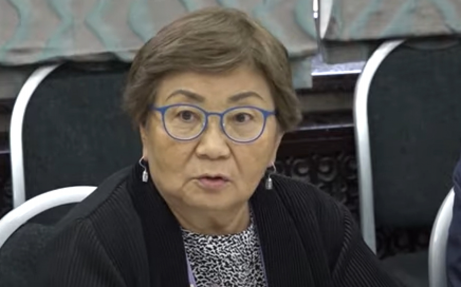 Роза Отунбаева: Кыргызская политика строится на мести джигитов друг другу