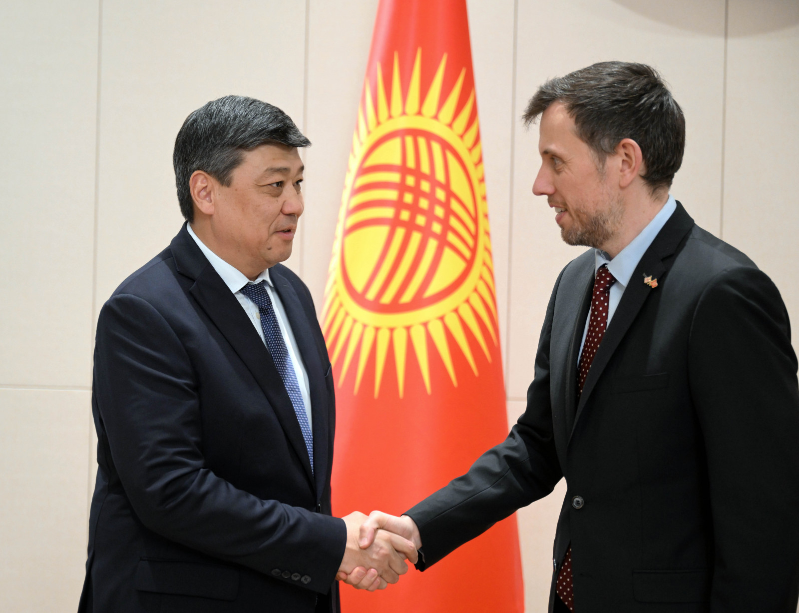 Бакыт Торобаев: «Мы готовы ко взаимовыгодному инвестиционному партнерству со всеми государствами»